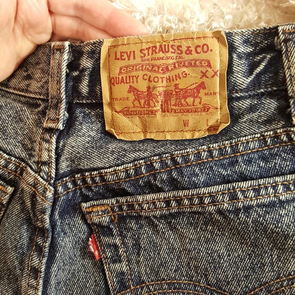Vintage Levi's High Waist Stone Washed Jeans-Rare! - Picture 8 of 8